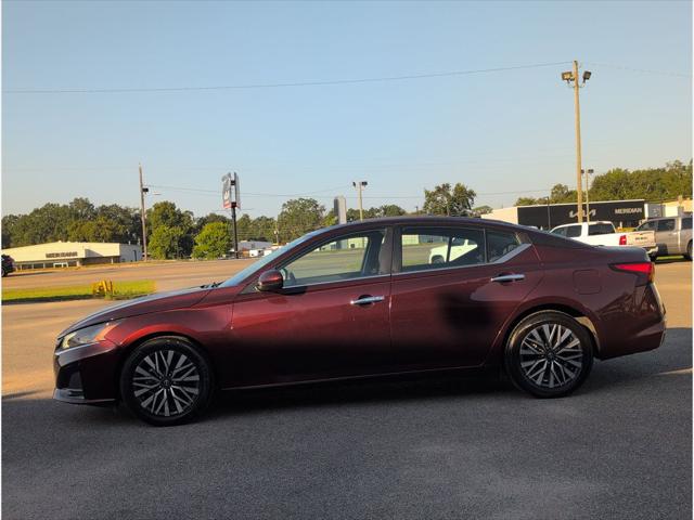 2023 Nissan Altima SV FWD