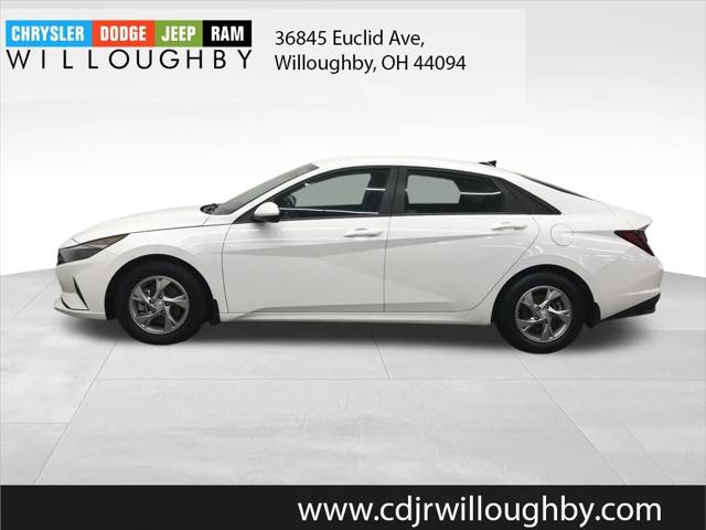 2023 Hyundai Elantra SE
