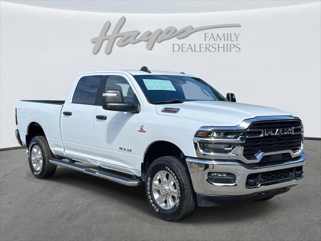 2025 RAM 2500 Big Horn Crew Cab 4x4 64 Box