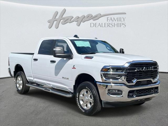 2025 RAM 2500 Big Horn Crew Cab 4x4 64 Box