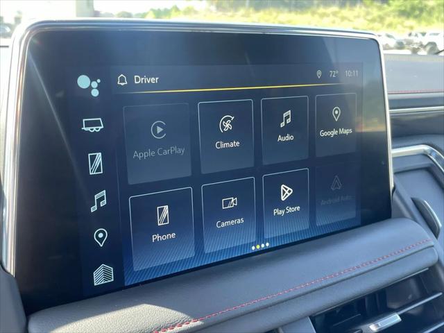 2022 Chevrolet Suburban 4WD RST