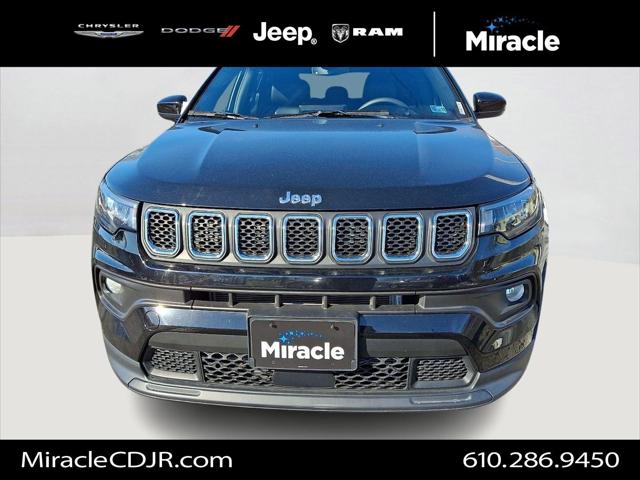 2023 Jeep Compass Latitude Lux FWD