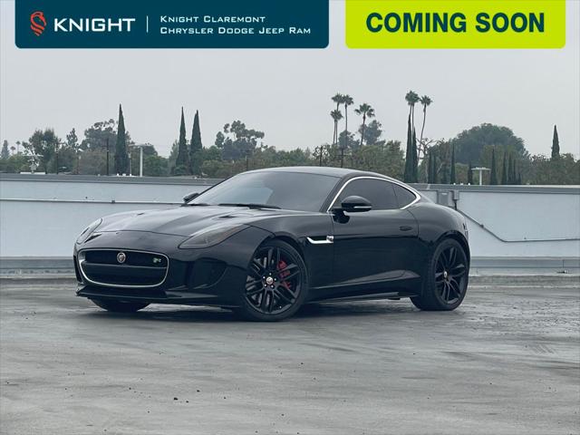 2016 Jaguar F-TYPE R