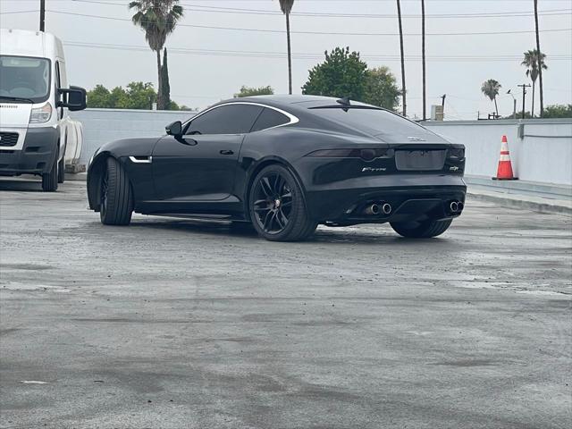 2016 Jaguar F-TYPE R