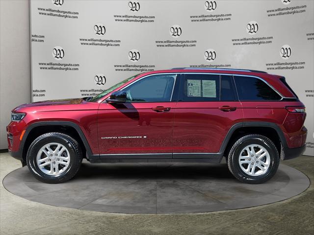 2023 Jeep Grand Cherokee Laredo 4x2