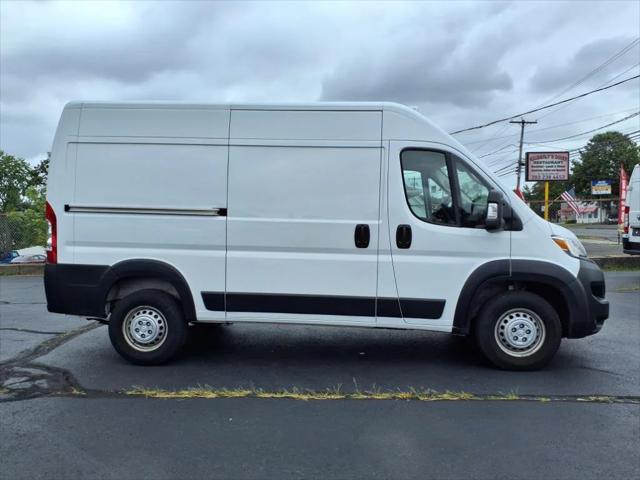 2024 RAM ProMaster 2500 Cargo Van Tradesman High Roof 136 WB w/Pass Seat