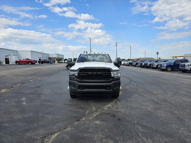 2024 RAM 3500 Tradesman Crew Cab 4x4 8 Box 2024 RAM 3500 Tradesman Crew Cab 4x4 8 Box