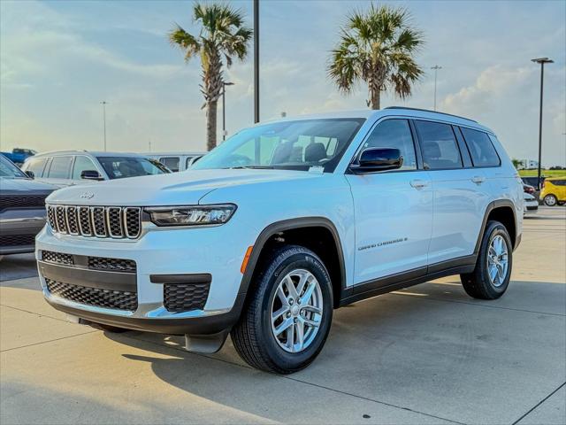 2025 Jeep Grand Cherokee L Laredo X 4x2