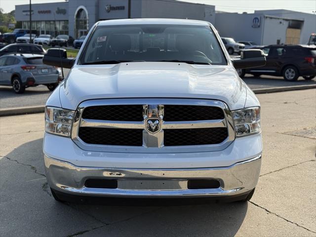 2023 RAM 1500 Classic SLT Crew Cab 4x4 57 Box