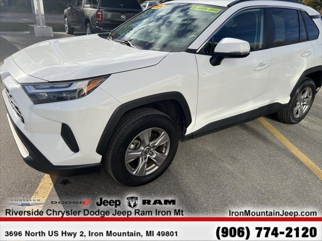 2024 Toyota RAV4 XLE 2024 Toyota RAV4 XLE