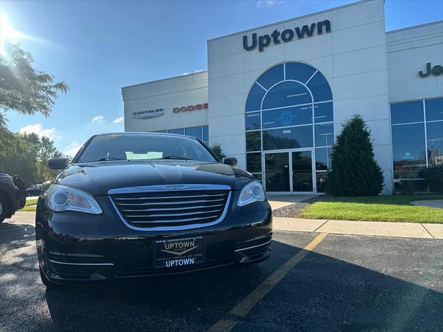 2013 Chrysler 200 Touring