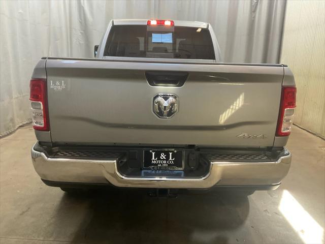 2024 RAM 2500 Tradesman Crew Cab 4x4 64 Box 2024 RAM 2500 Tradesman Crew Cab 4x4 64 Box