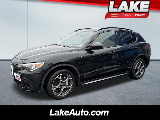 2022 Alfa Romeo Stelvio Ti AWD