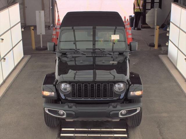 2024 Jeep Gladiator Sport S