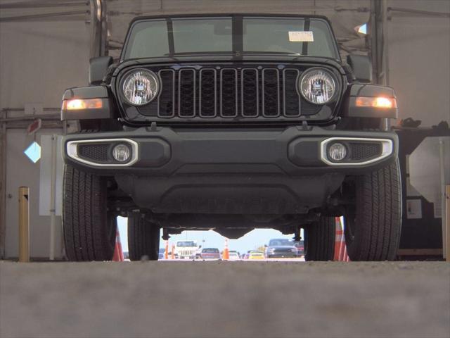 2024 Jeep Gladiator Sport S
