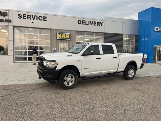 2022 RAM 2500 Tradesman Crew Cab 4x4 64 Box