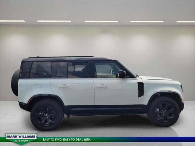 2023 Land Rover Defender 110 X-Dynamic SE