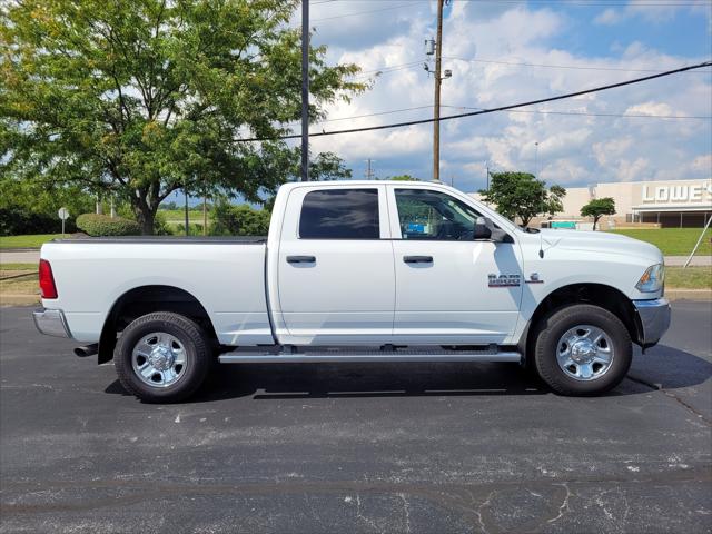 2018 RAM 3500 Tradesman Crew Cab 4x4 64 Box