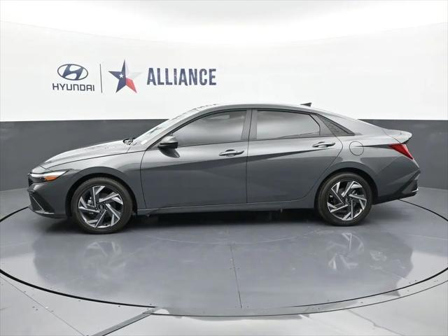 2025 Hyundai Elantra Hybrid SEL Sport