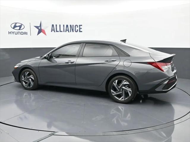 2025 Hyundai Elantra Hybrid SEL Sport
