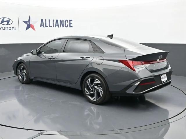 2025 Hyundai Elantra Hybrid SEL Sport