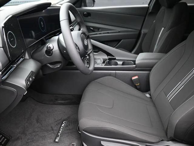 2025 Hyundai Elantra Hybrid SEL Sport