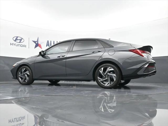 2025 Hyundai Elantra Hybrid SEL Sport