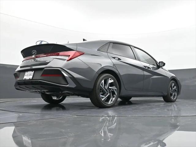 2025 Hyundai Elantra Hybrid SEL Sport