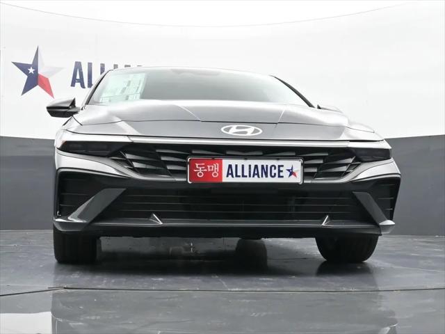 2025 Hyundai Elantra Hybrid SEL Sport