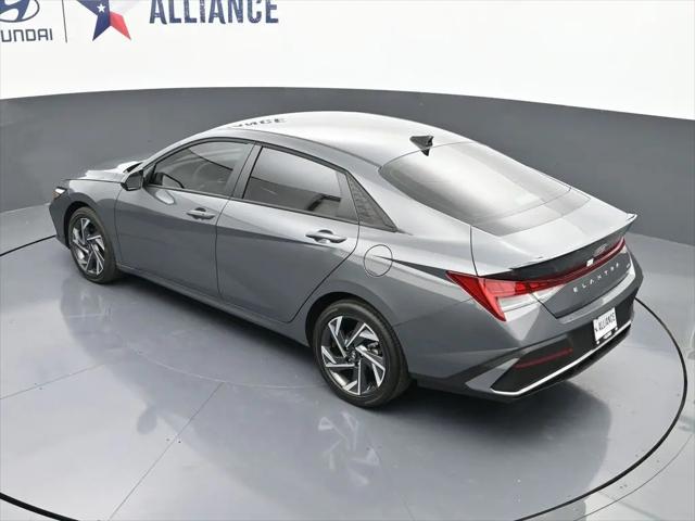 2025 Hyundai Elantra Hybrid SEL Sport