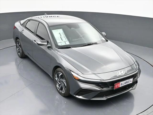 2025 Hyundai Elantra Hybrid SEL Sport