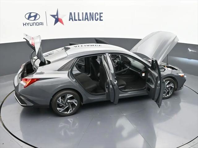 2025 Hyundai Elantra Hybrid SEL Sport
