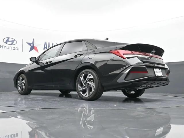 2025 Hyundai Elantra Hybrid SEL Sport