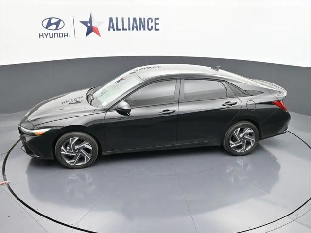 2025 Hyundai Elantra Hybrid SEL Sport