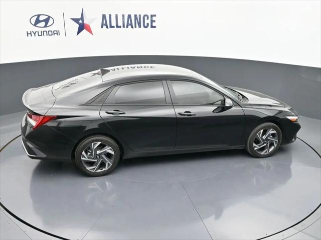 2025 Hyundai Elantra Hybrid SEL Sport