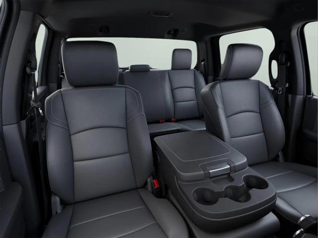2025 Ram 2500 Tradesman Crew Cab 4x4 6'4" Box