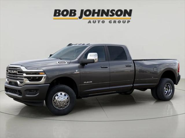 2025 Ram 3500 Laramie Crew Cab 4x4 8' Box