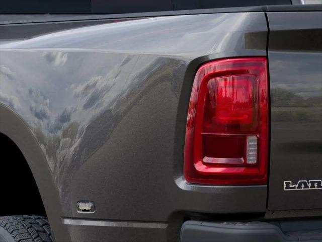 2025 Ram 3500 Laramie Crew Cab 4x4 8' Box