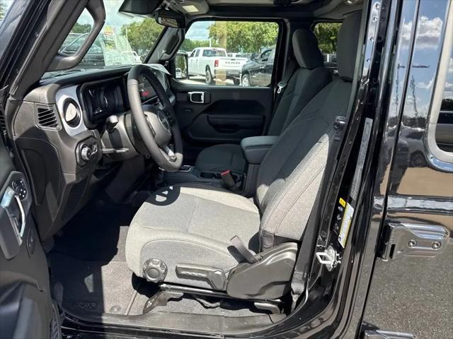 2025 Jeep Wrangler 4-Door Summit 4x4