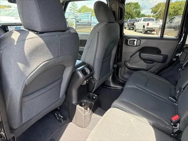 2025 Jeep Wrangler 4-Door Summit 4x4