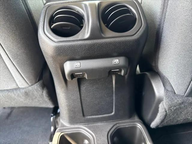 2025 Jeep Wrangler 4-Door Summit 4x4