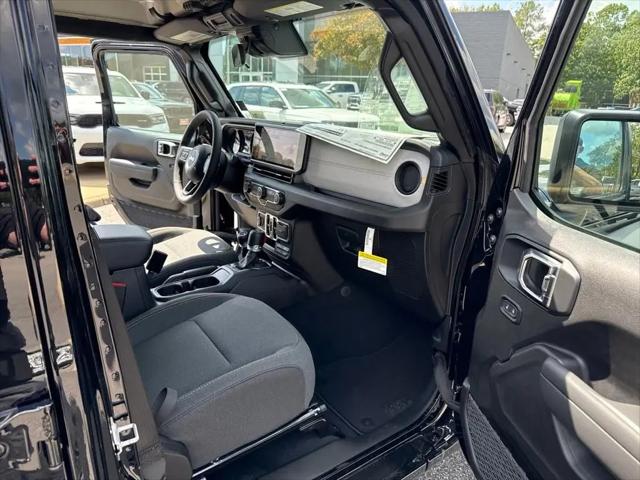 2025 Jeep Wrangler 4-Door Summit 4x4