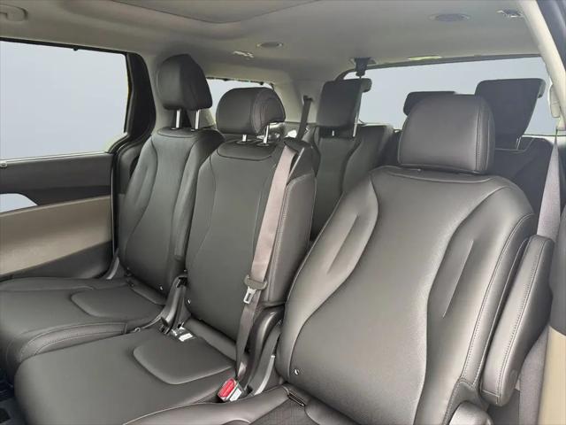 2026 Kia Carnival SX