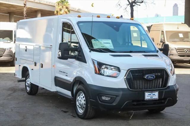2025 Ford Transit Cutaway Unknown