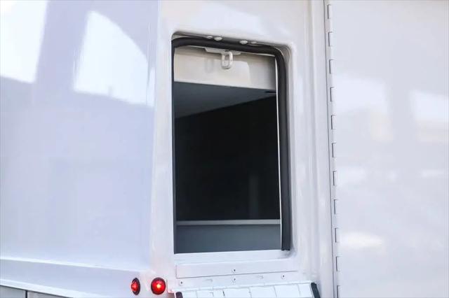 2025 Ford Transit Cutaway Unknown