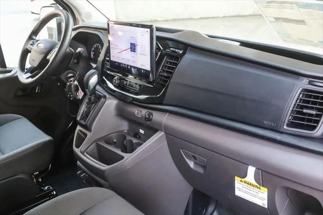 2025 Ford Transit Cutaway Unknown