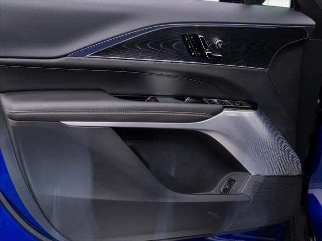 2026 Cadillac iQ V-Series w/1SV