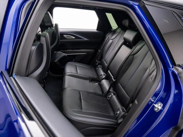 2026 Cadillac iQ V-Series w/1SV