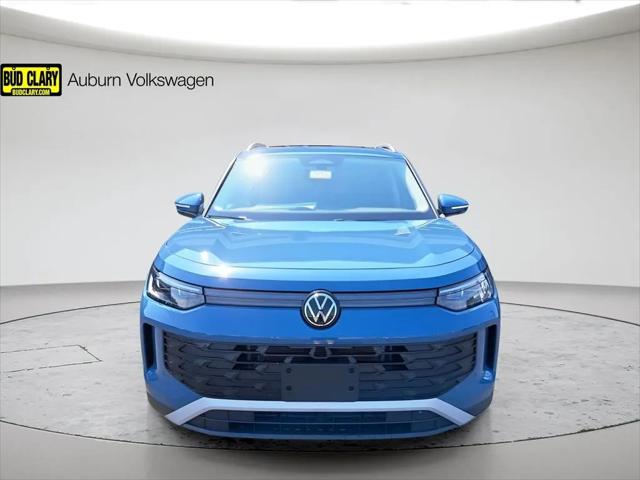 2025 Volkswagen Tiguan 2.0T SE