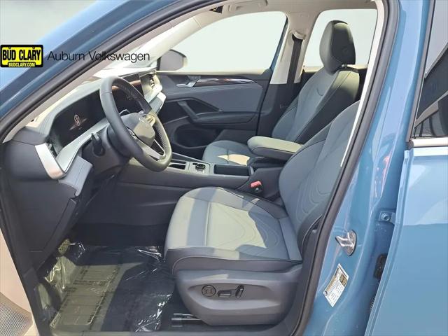 2025 Volkswagen Tiguan 2.0T SE